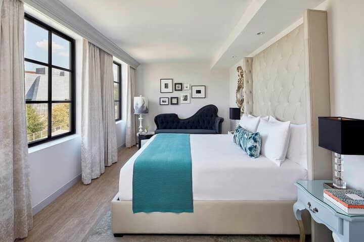 Room 20 of 94